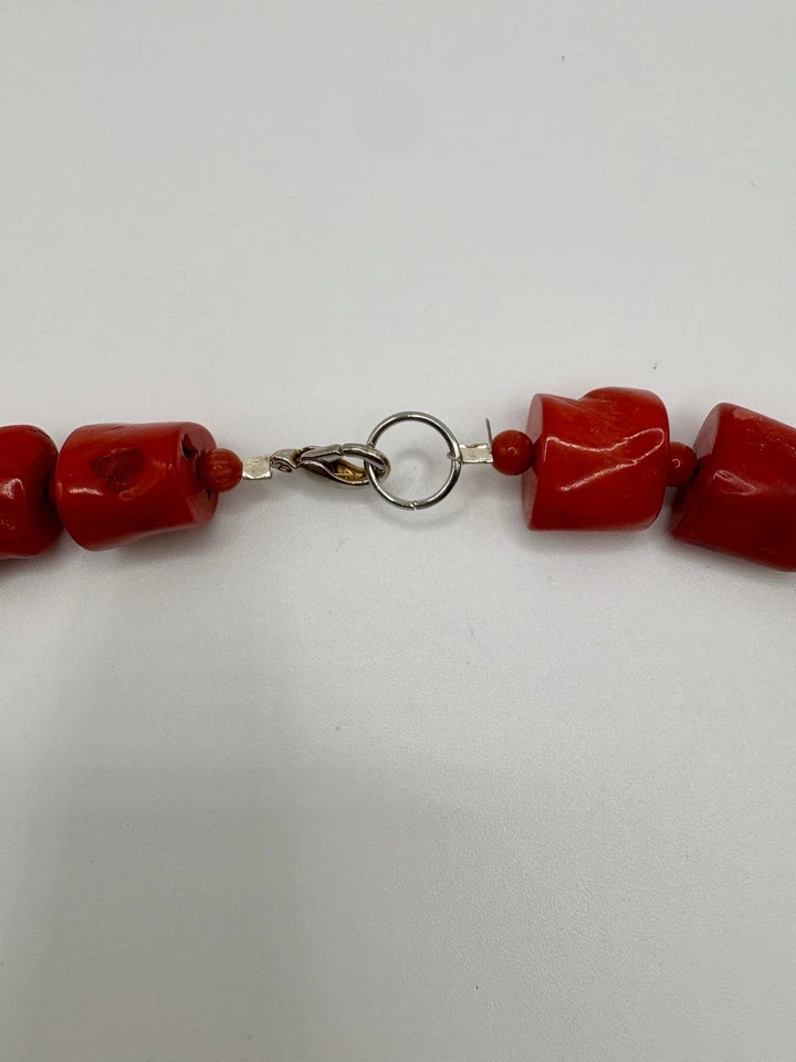 Vtg Authentic Raw Chunky Red Coral Beaded Statement Necklace Heavy - Image 3 of 4