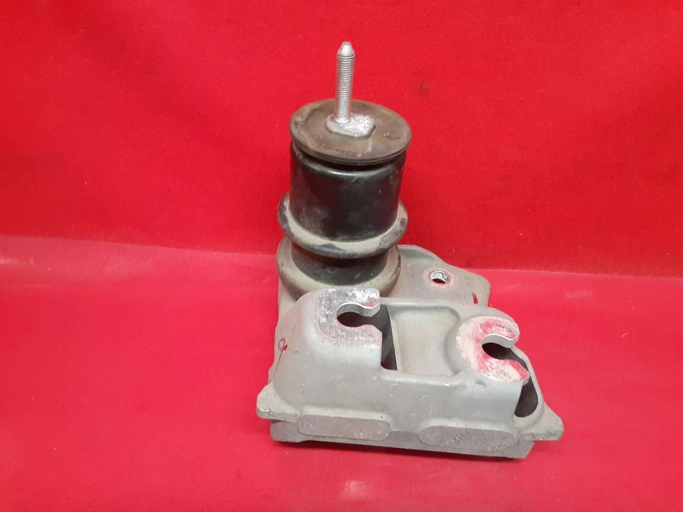 Subaru Legacy & Outback 2015-2019 transmisión automática pasajero derecho montaje del motor Foto 4 de 4