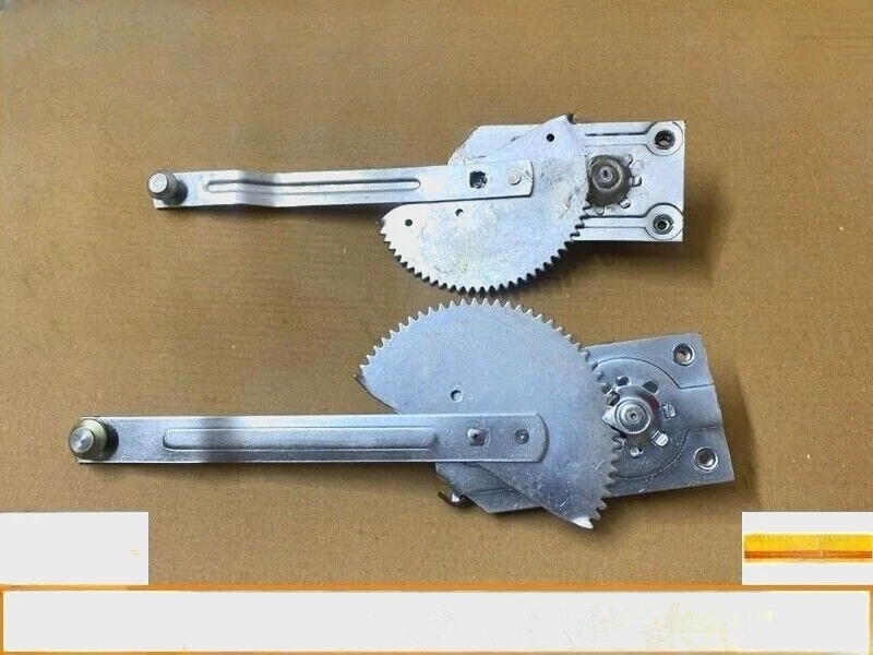 Se adapta a Morris Minor Oxford trasero derecho y derecho puerta ventana bobinadora mecanismo regulador Foto 2 de 4