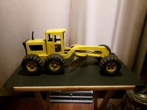 Vintage 1970's Tonka 16180 Grader Maintainer Pressed Steel Toy 17" Construction