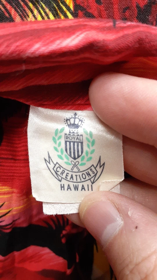 Royal Creations Boating Red Sunset Floral Men’s Hawaiian Shirt Medium Small USA - Image 4 of 4