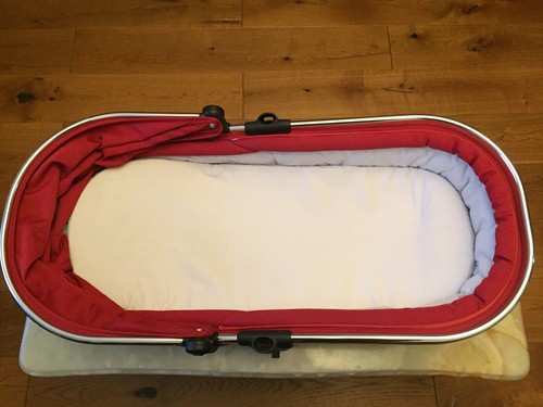 Carrycot iCandy Peach Jogger rojo arándano se adapta a modelos 1, 2, 3 2016 marco - Imagen 3 de 8