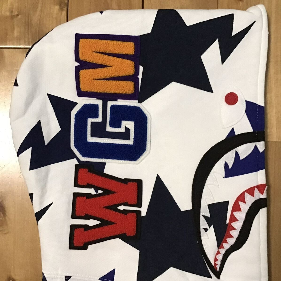 NFS limited BAPE Sta Shark full zip hoodie APE STAR NIGO A NFS limited BAPE Sta Shark full zip hoodie APE STAR NIGO A
