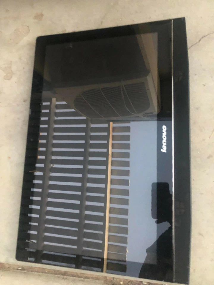 Lenovo C460 21" TouchScreen All in One , JUST THE SCREEN.!!!!!! - Image 4 of 4