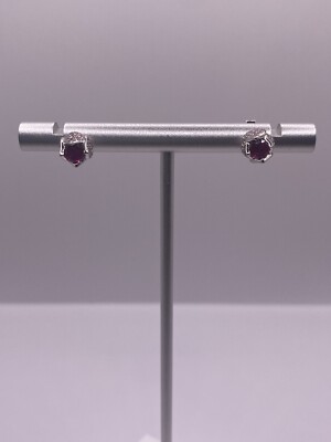 Blooming flower with red CZ in the center and outer CZ leaf Sterling Silver
