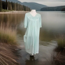 Vintage Shadowline Nightgown Womens XL Blue Lace Trim Nylon Sleepwear Lingerie