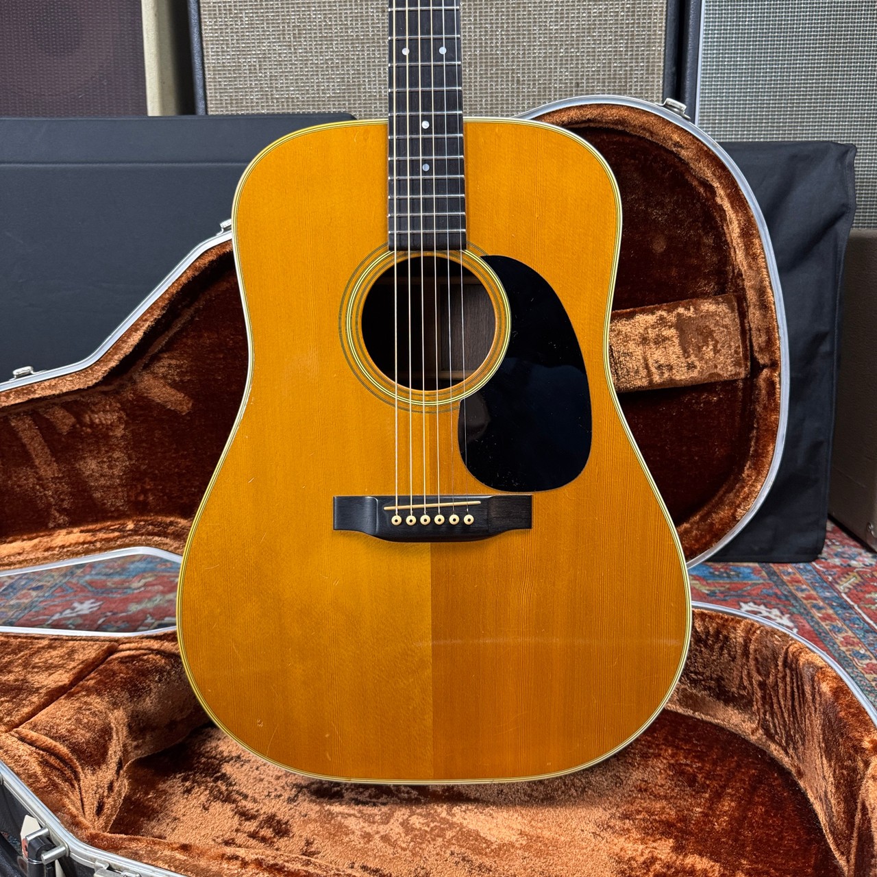 *Video* Martin D-28 Dreadnought  Acoustic w / OHSC - 1979