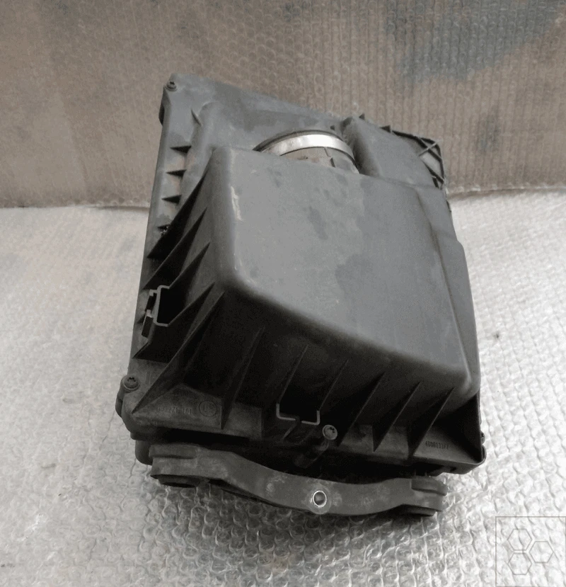 13271079 Filtro aria compl.  OPEL ZAFIRA (A05) 1.9 8V CDTI (74Kw) Mnv - Immagine 3 di 4