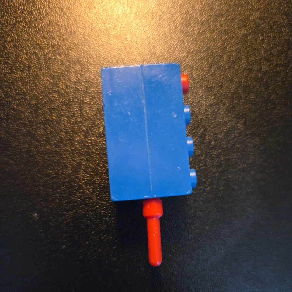 Mega Bloks Spider-Man 2004 Figure Marvel 1931 Vol. 1 Retractable Robe - Image 4 of 4