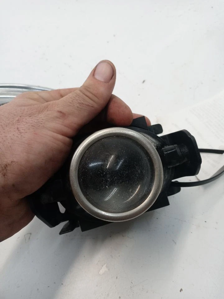 Luz antiniebla izquierda para conductor Ford Taurus 2008 2009 probado por fabricante original Foto 3 de 4