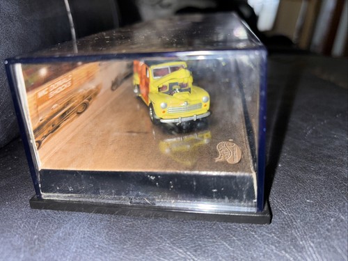 HOT WHEELS "NIGHT AT THE RACES" 1/64 3-piece, ‘48 Woodie, Trailer, ‘60s Sprint - Picture 3 of 15