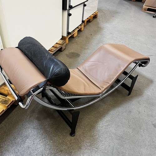 Cassina Le Corbusier LC4 Lounge Liege Vintage Design Leder Sofa Amber Beige - Bild 5 von 5
