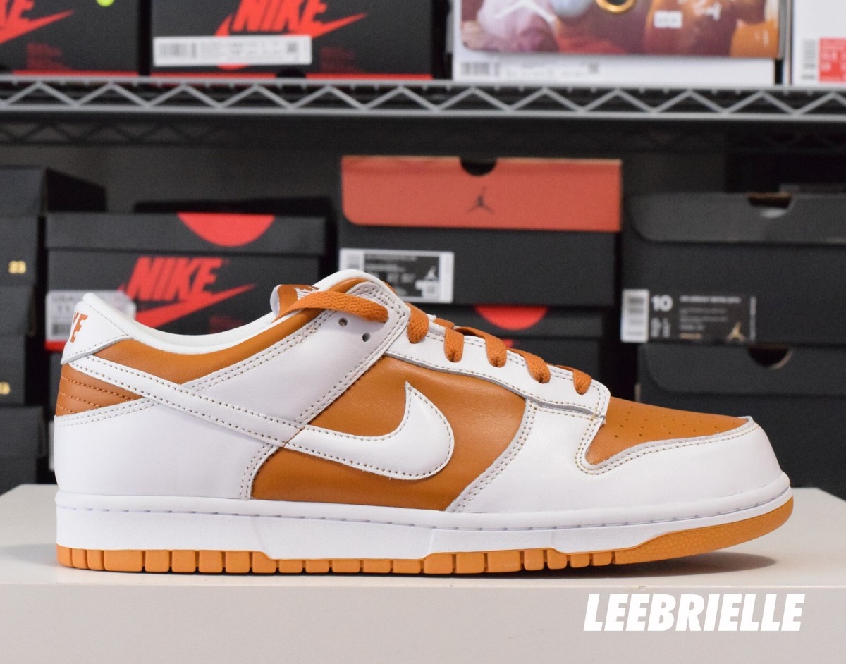 靴 Nike Dunk Low Curry Nike Dunk Low QS Dark Curry White Texas Orange Sneakers