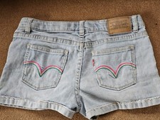 Levis Girls Denim Shorts With Rainbow On Back Pockets Sz 16