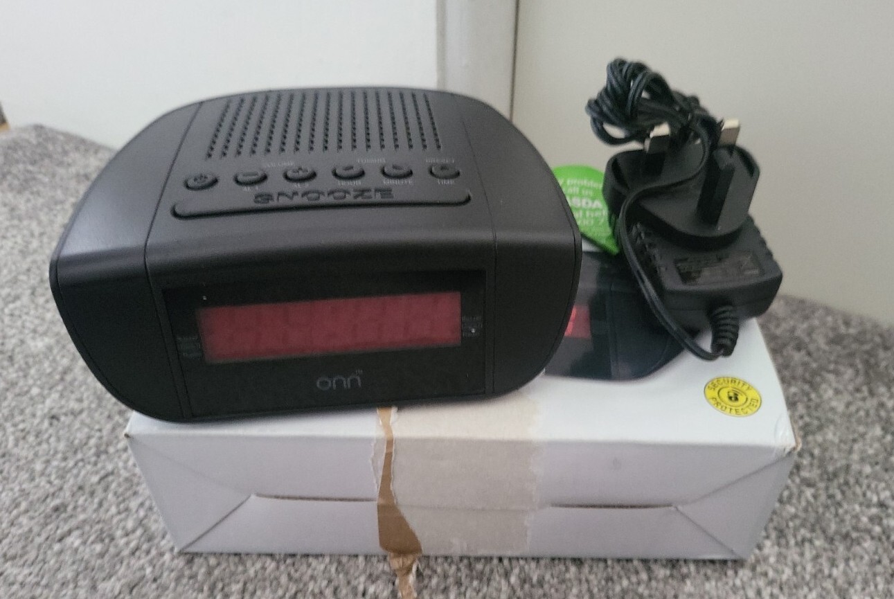 Onn AM/FM Radio Alarm Clock Black boxed