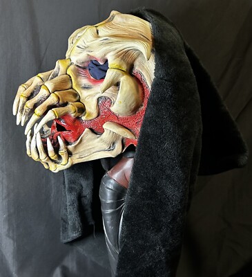 Be Something Studios 1990 s VTG  Halloween Fang Mask hooded horror Gore Issues