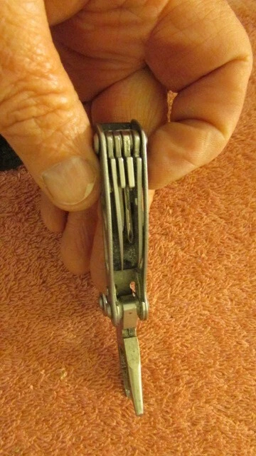 Multi Tool Pocket Knife
