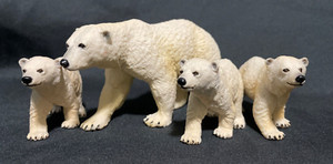 SAFARI LTD. POLAR BEAR POLAR BEAR CUBS 5"-3" COLLECTED DISPLAYED 2008 EXCELLENT!