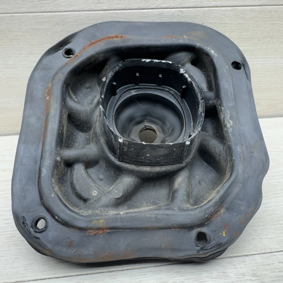 2002-04 Jeep Liberty M/T Gearshift Lever Boot Mopar 52104306AB - Image 3 of 4