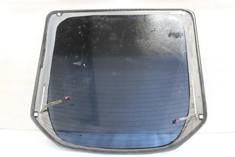 2016 CHEVROLET VOLT BACK GLASS REAR WINDSHIELD 23234469 - Image 2 of 4