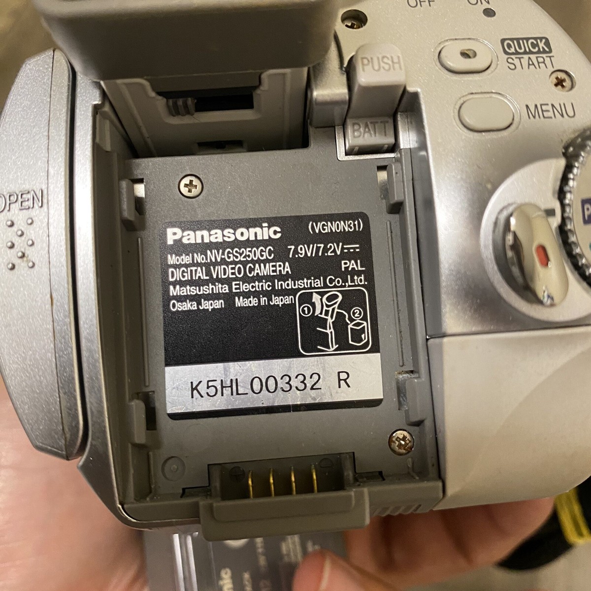 Panasonic NV-GS250 Silver Camcorder MiniDV Digital Video Panasonic NV-GS250 Silver Camcorder MiniDV Digital Video