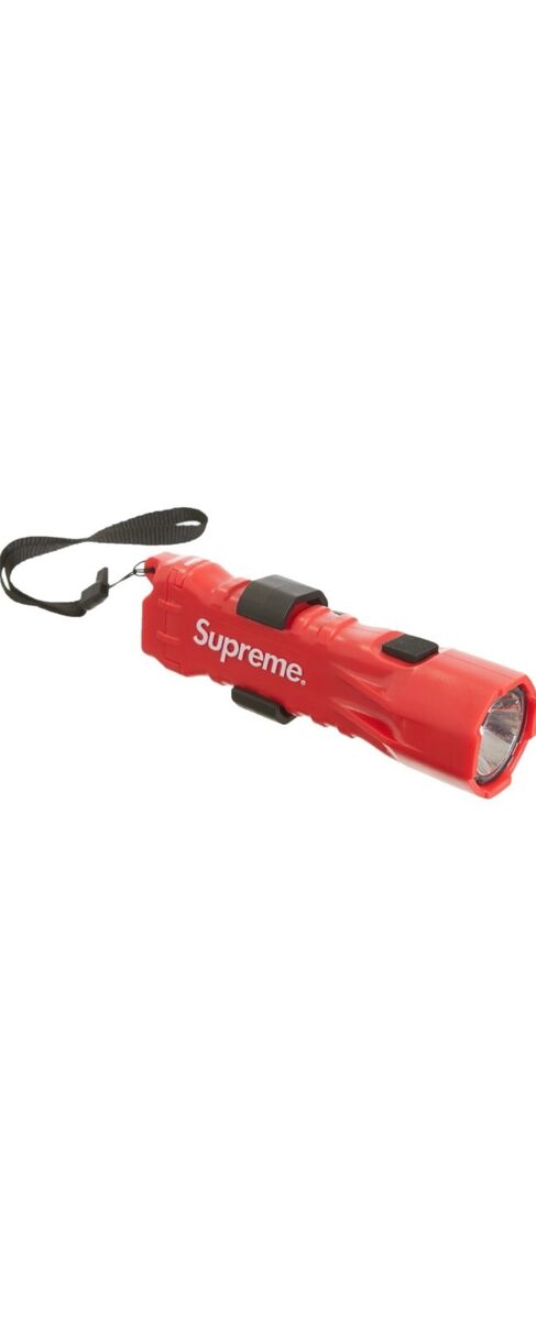 Supreme Pelican 3310PL Flashlight Red ✨×1 | eBay Supreme Pelican 3310PL Flashlight Red ✨×1 | eBay