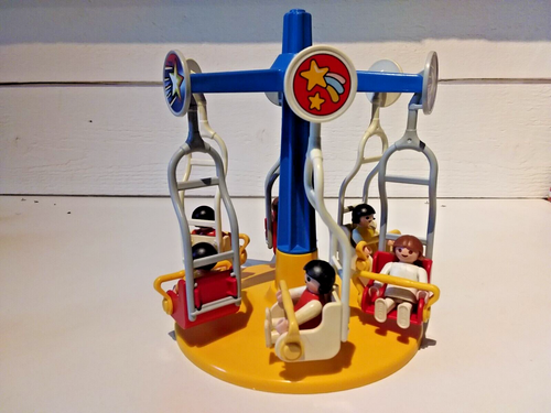 boite Playmobil 4888 Le manège avec luges : carroussel des village de NOEL