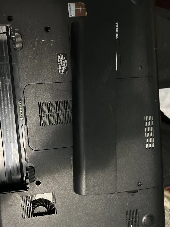 Аккумулятор Toshiba Satelite C55-A5100 - Изображение 2 из 4