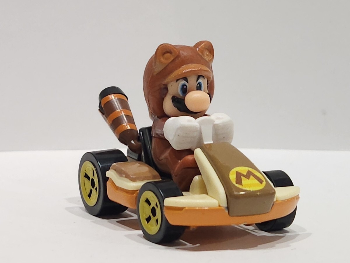 RARE Mario Kart Hot Wheels Tanooki 2018 Mattel Mario Standard Kart
