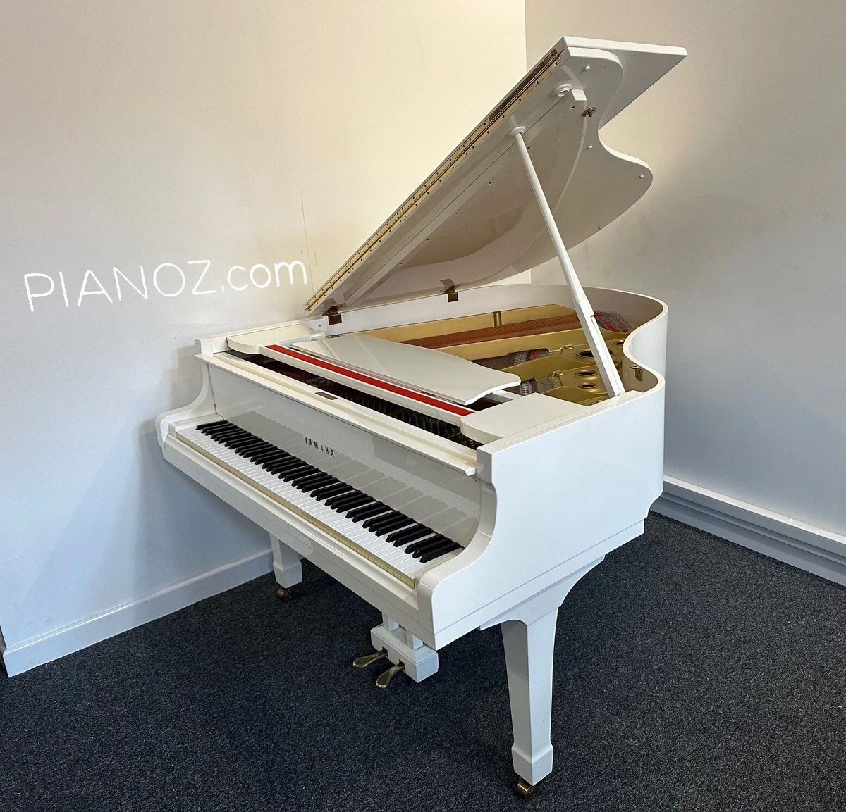 Yamaha small 2024 grand piano