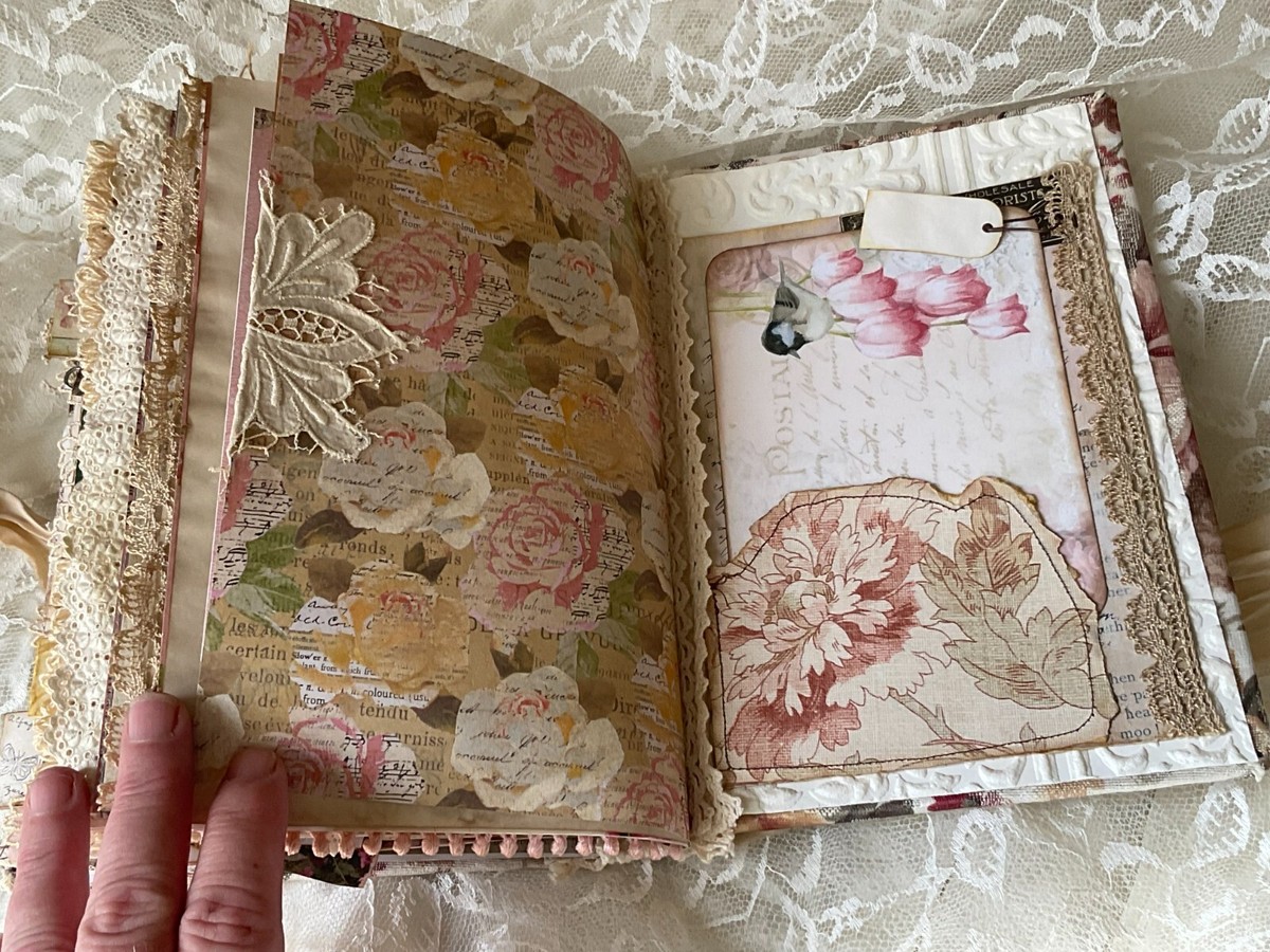 Junkjournal*『』 Junk Journal Flip Through by Hyperstamper - YouTube