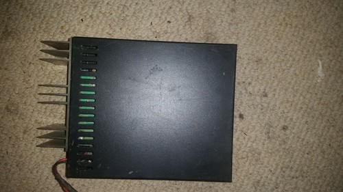 ASTRON POWER SUPPLY SL-10MR, OUTPUT 13.8 VDC, 7A, 10A ICS, INPUT 115V, 60 HZ - Picture 2 of 4