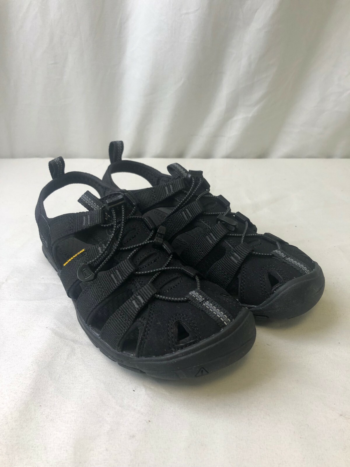 vapor sandals