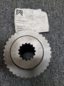 Brand New R&M (Robbins & Myers) Hoist Brake Hub Part Number 2306258013