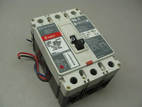 CUTLER HAMMER MOTOR CIRCUIT PROTECTOR HMCP003A0C SER C 3A 3P 600VAC
