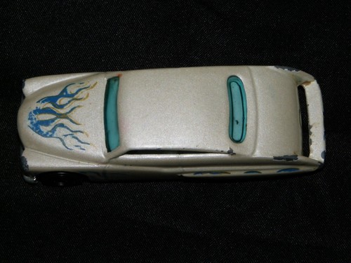 Mattel Chopped 1989 sedán clásico Hot Wheels caja de cerillas coche diecast ¡rollos picados! - Imagen 21 de 24