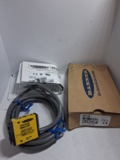 BANNER SM312W PHOTOELECTRIC SENSOR MINI-BEAM 26264 10-30VDC PNP/NPN NIB