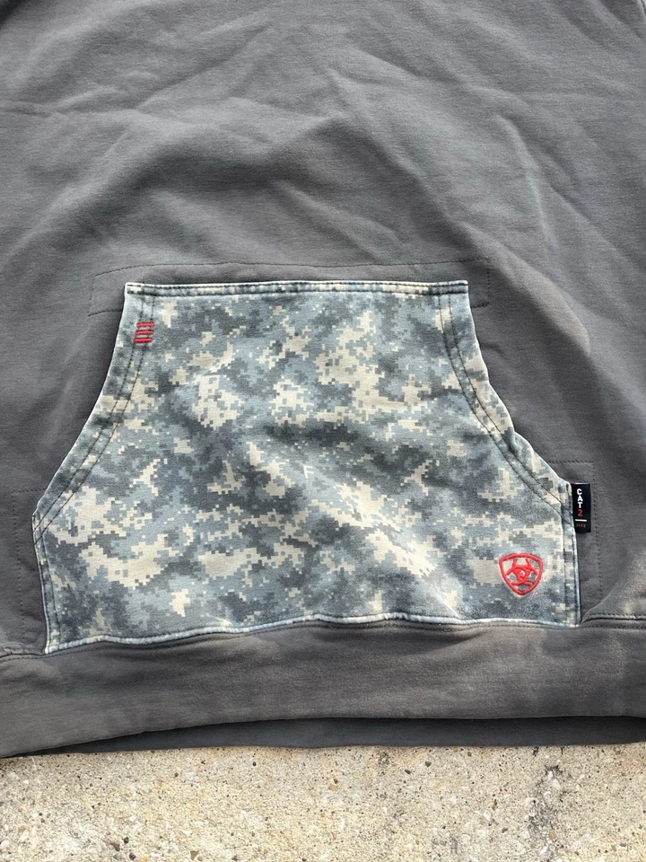 Sudadera con Capucha Ariat FR Camuflaje Grande Verde Trabajo Resistente al Fuego CAT 2 HRC Para Hombres Foto 2 de 4