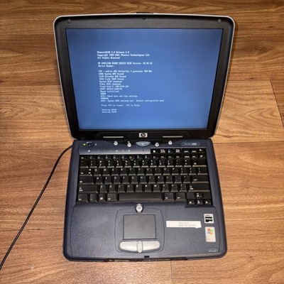 HP Pavilion N5425 - Athlon 4 900 MHz, 640k ram, 20 GB hdd, no OS 