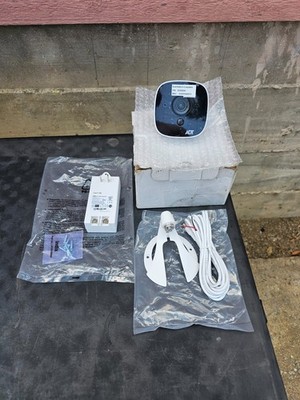 Genuine ADT OC845 1080p Wireless Outdoor Security Camera White - New - Open Box