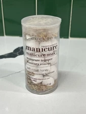 Cuccio Manicure Soak With Milk & Honey 24 Balls, (2.5oz.)