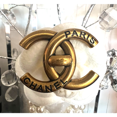 Chanel Gold Signature Paris Turnlock Brooch Fall/Winter 2021