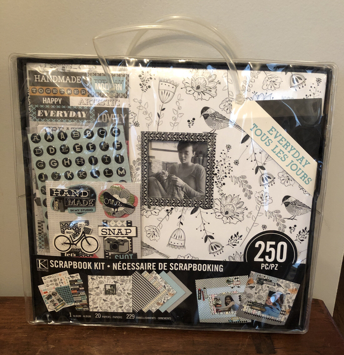 Scrapbook Kit 250 Pieces Black & White Modern 12x12 Designer