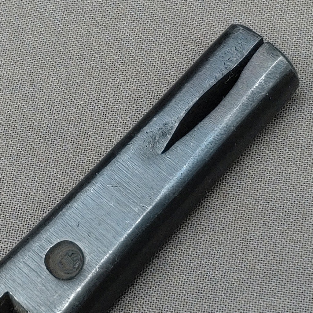 Picture 8 of 10