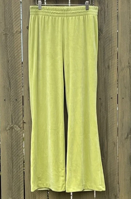 Brand New H&M Green Velvet Lounging Straight Legs Pants Women’s Size Medium