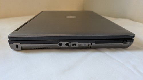 Dell Latitude D630 Laptop 14" Intel C2D 2.5GHz 2GB 500GB XP RS232 Serial Nvidia - Picture 8 of 12