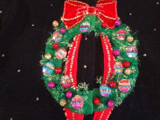 Fabulous Design Options Philip & Jane Gordon Christmas Sweater - XL - Image 2 of 4