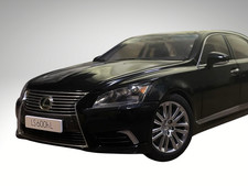 AUTOart 1/18 Lexus LS600hL Black Diecast Model Car Discontinued