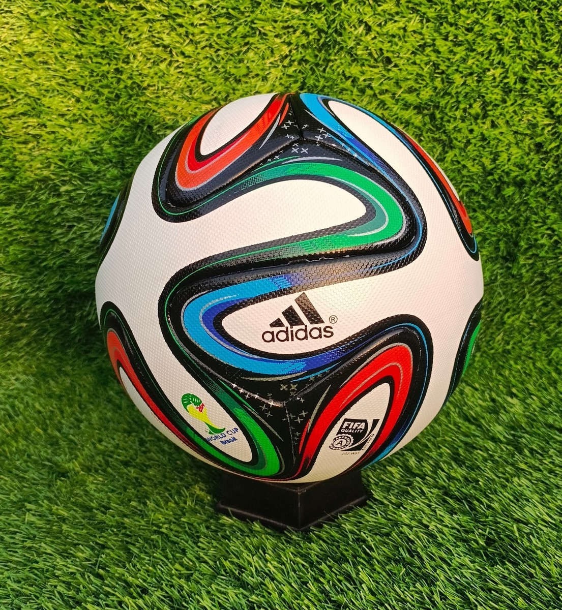 Brazuca 2014 FIFA World Cup Brazil Official Soccer Match Ball Size