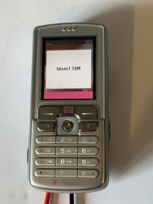 Sony Ericsson D750i (glänzend blau) Retro 2000er Basic Handy - (funktioniert)